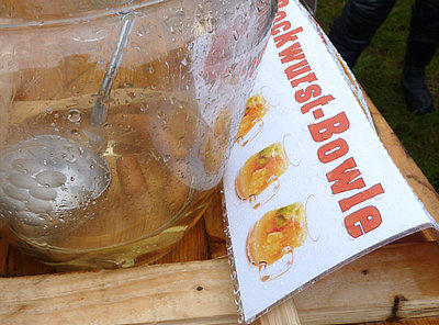 Alfsee2011_14.jpg (142.7 KiB) 6277 mal betrachtet Bockwurstbowle ...